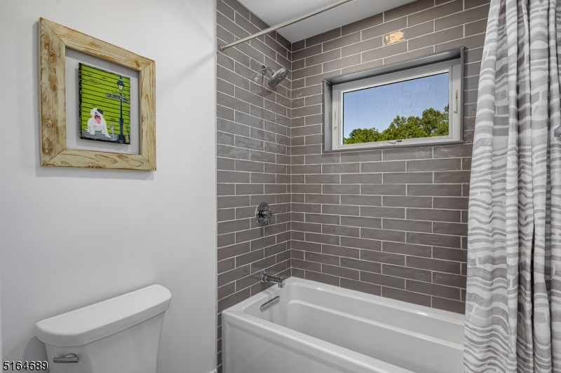 Mine Brook Farm - Residential