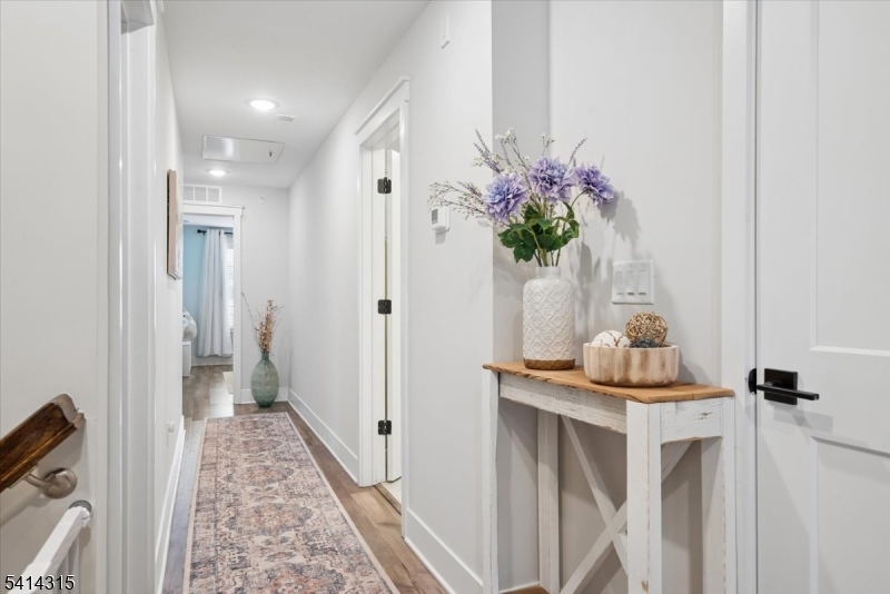 THE CROSSINGS AT DUNELLEN - Residential