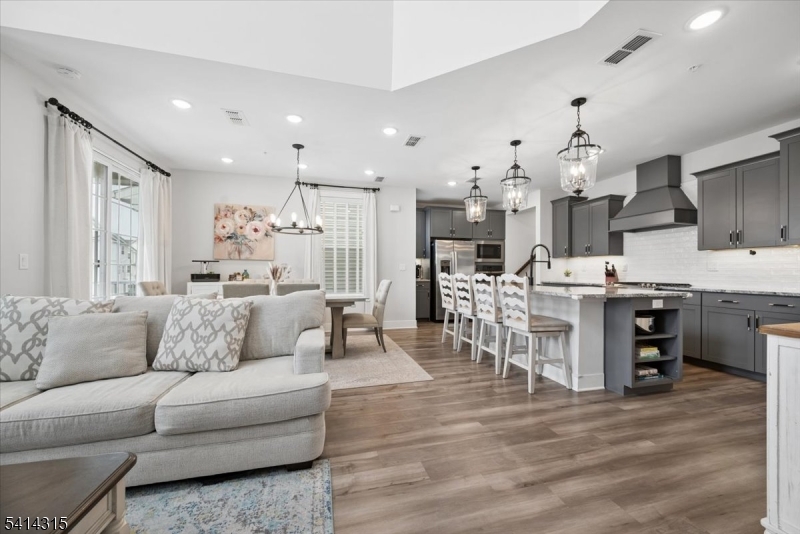 THE CROSSINGS AT DUNELLEN - Residential