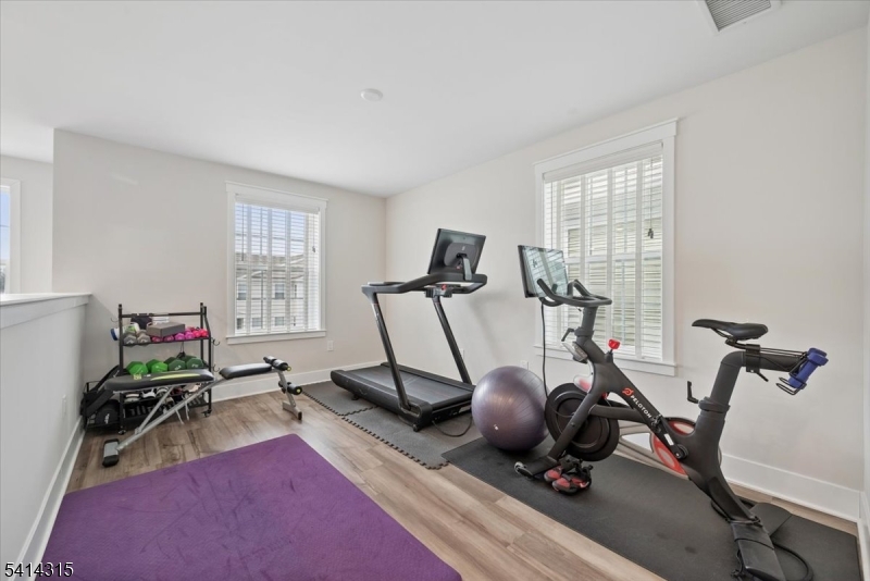 THE CROSSINGS AT DUNELLEN - Residential