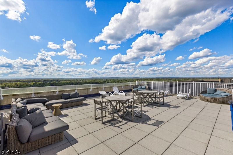 Skyview Condos - Residential