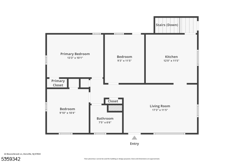 Main image without alt text