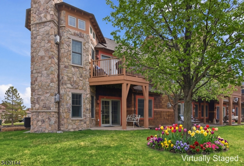 Black Creek Sanctuary - Residential