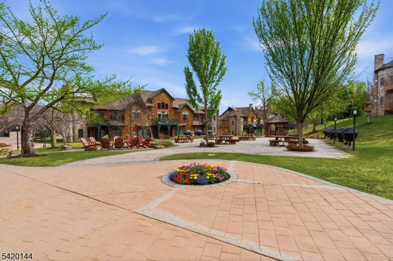 Black Creek Sanctuary - Residential