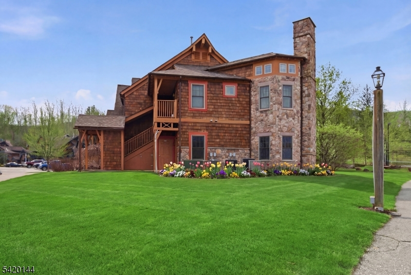 Black Creek Sanctuary - Residential