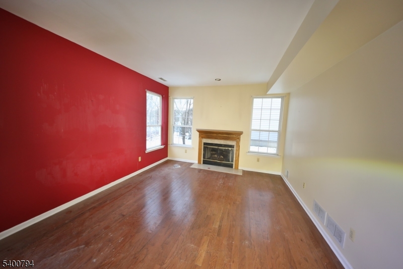 Seasons Glen - Residential