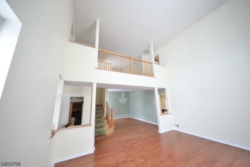 Seasons Glen - Residential