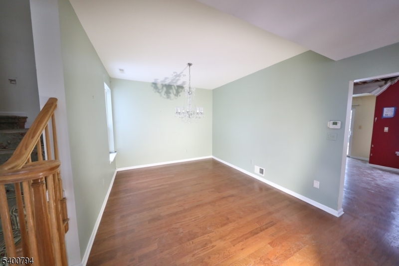 Seasons Glen - Residential