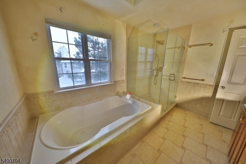 Seasons Glen - Residential