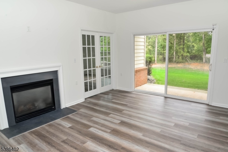 Renaissance at Raritan Val - Residential