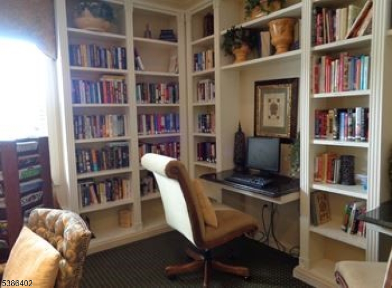 Renaissance at Raritan Val - Residential