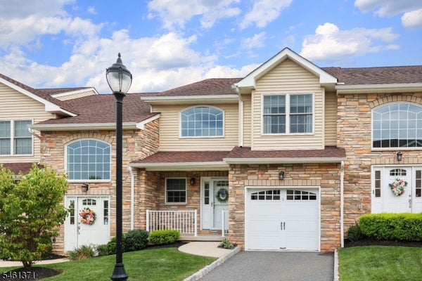 6 HARVEY CT, CLARK, NJ 07066 - Image d60bb5e211898e0e6cc2ddae716ef63e/1546875370