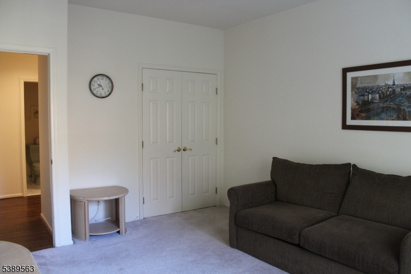 BALD EAGLE COMMONS - Residential