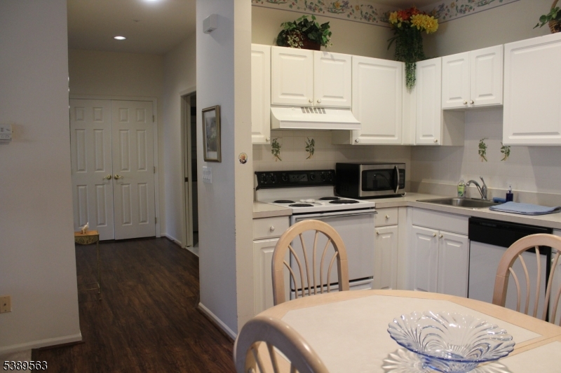 BALD EAGLE COMMONS - Residential