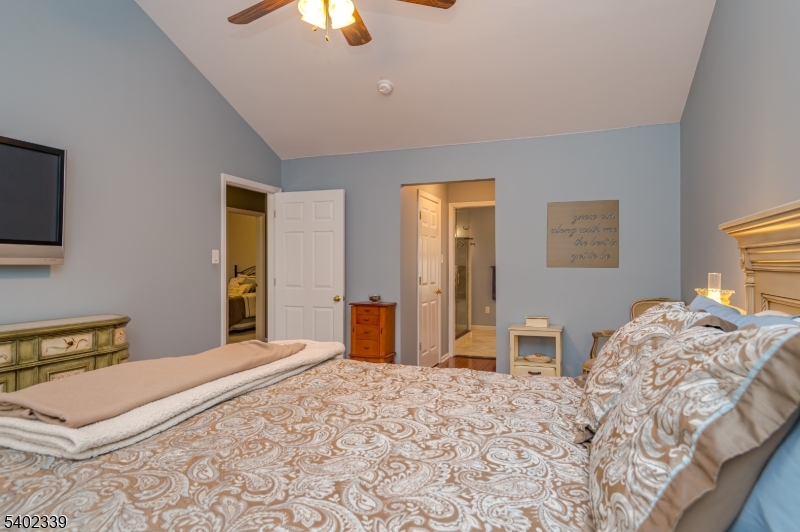 Lake Cushetunk Woods - Residential