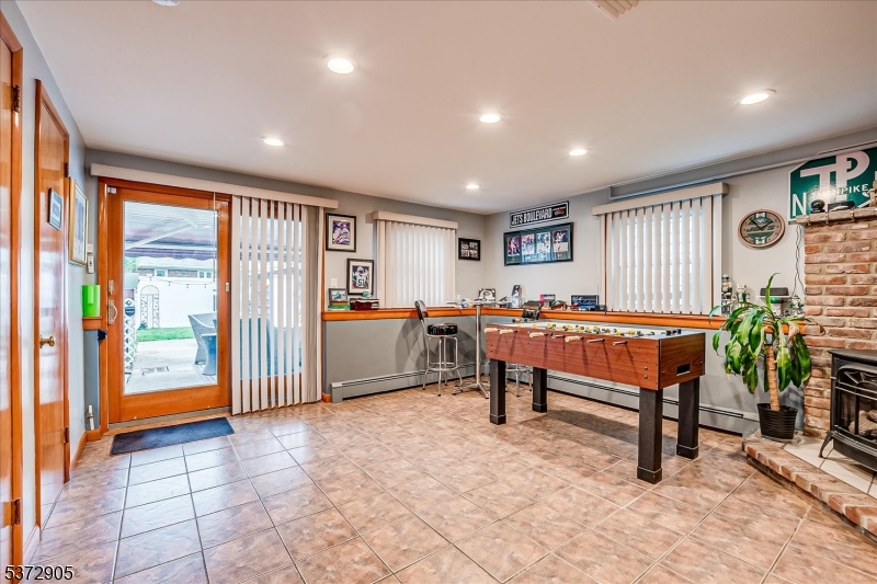 Sunnyside Gardens - Residential