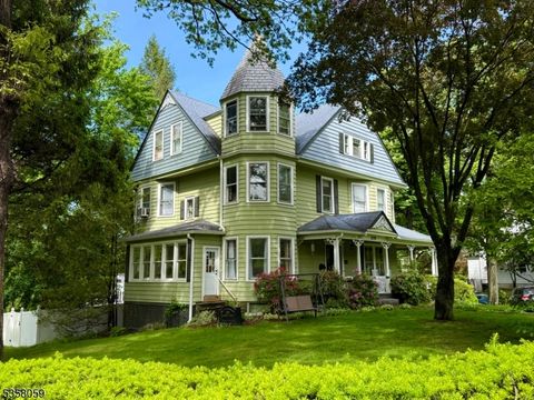 MLS: 3964390