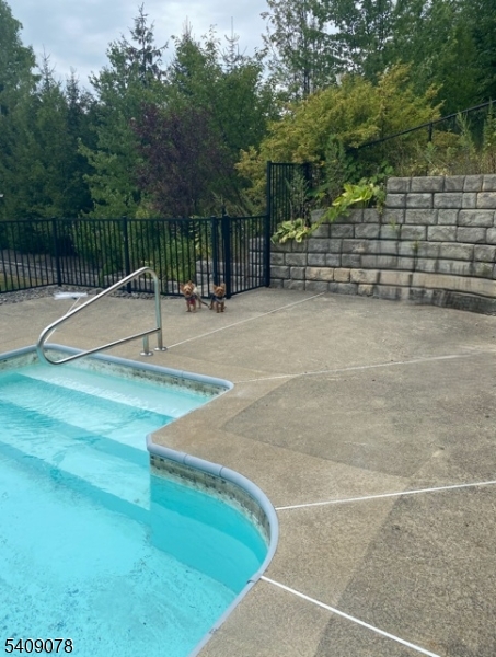 Whispering Woods - Residential