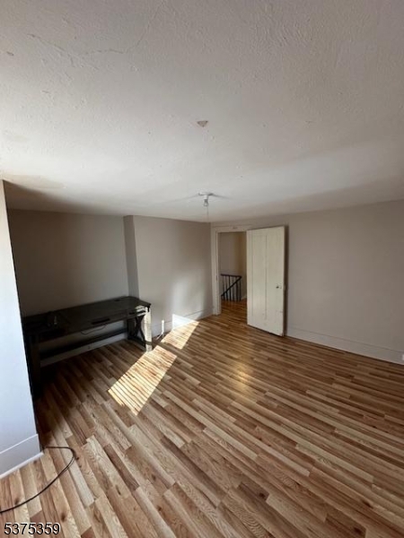 Somerville Boro, New Jersey 08876, United States, 3 Bedrooms Bedrooms, ,1 BathroomBathrooms,Residential,Coming Soon,182695