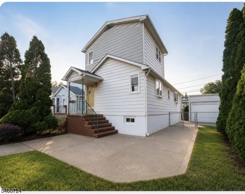 25 SILZER AVE, ISELIN, NJ 08830 - Image d6a52c8588b11c3b70e10e5ee1960607/3073151581