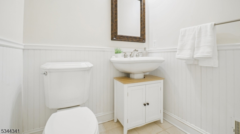 Rolling Hill - Residential