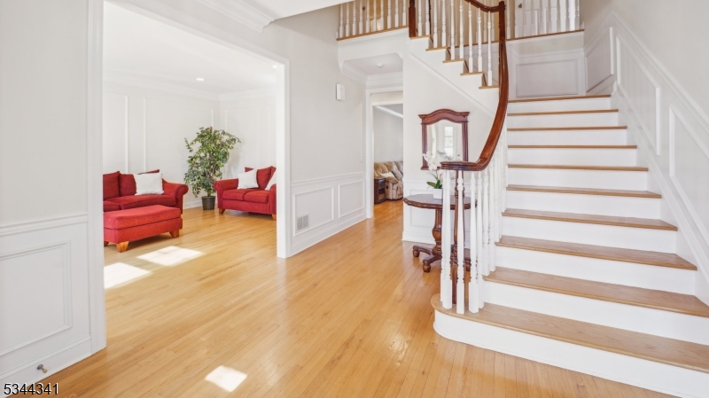 Rolling Hill - Residential