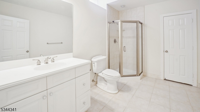 Rolling Hill - Residential