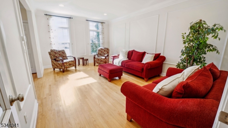 Rolling Hill - Residential