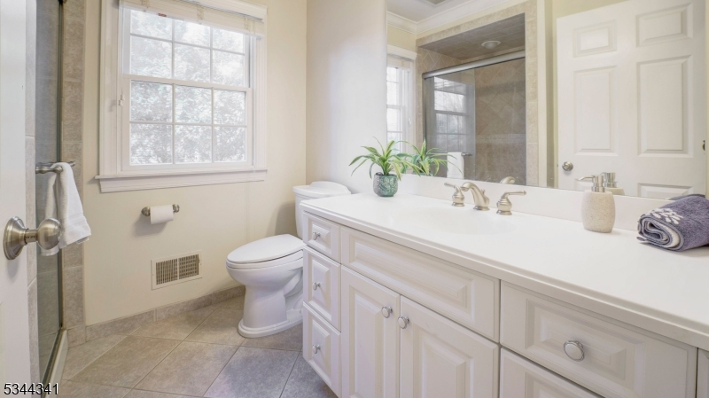 Rolling Hill - Residential