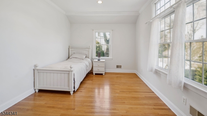 Rolling Hill - Residential