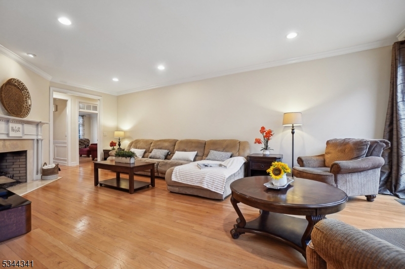 Rolling Hill - Residential