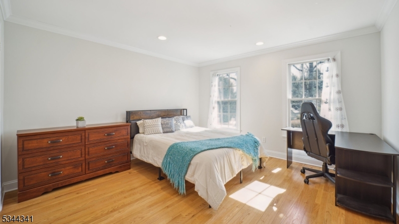 Rolling Hill - Residential