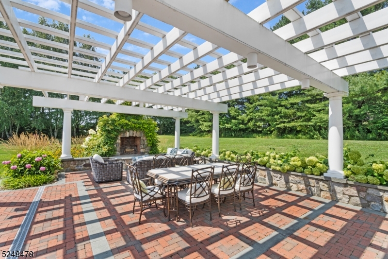 Walnut Hill Estates - Residential