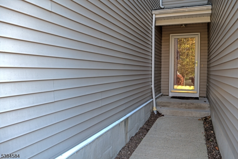 Boulder Ridge - Residential Lease