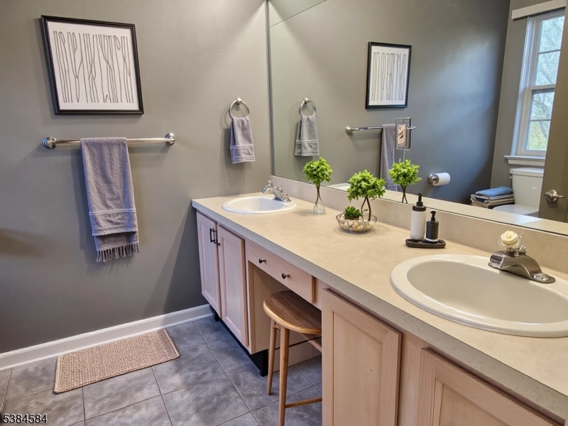 Boulder Ridge - Residential Lease