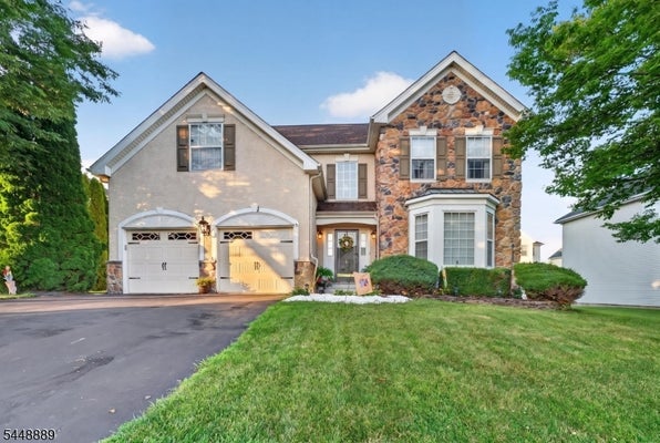 24 LAUREN LN, PHILLIPSBURG, NJ 08865 - Image d6d5f5e0b728d3fb7240ccf1141aa7b3/3201091292