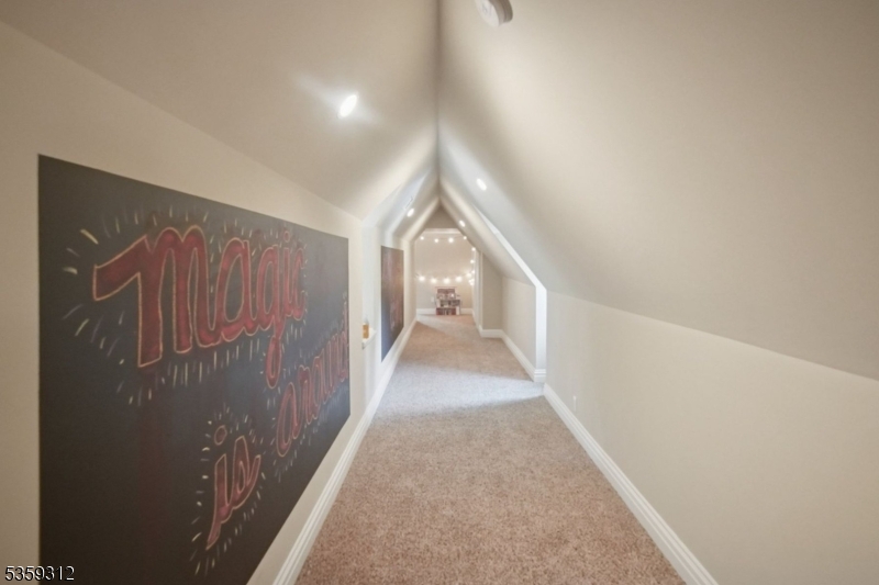 Llewellyn Park - Residential