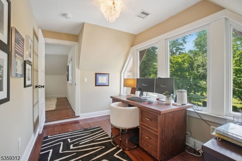 Llewellyn Park - Residential