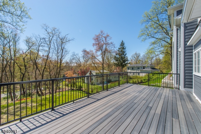 Club Road Cul-De-Sac - Residential