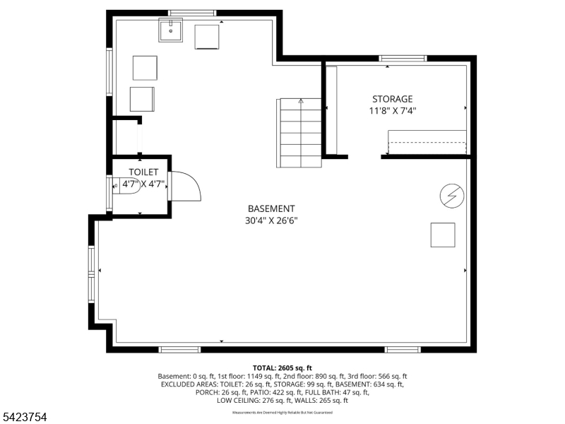 Main image without alt text