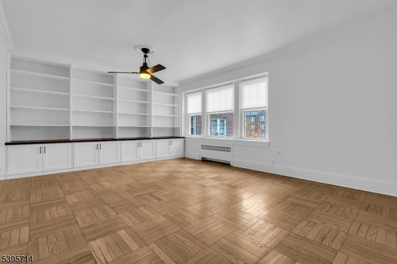 English Village - Residential