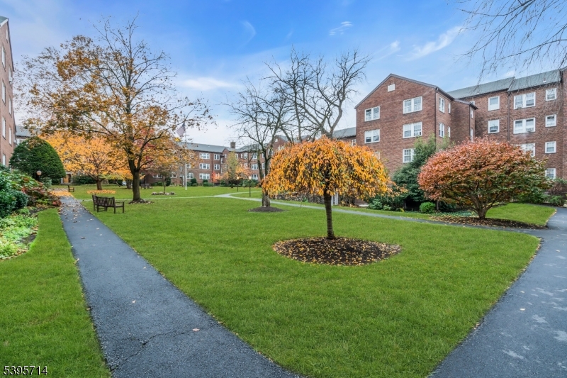 English Village - Residential