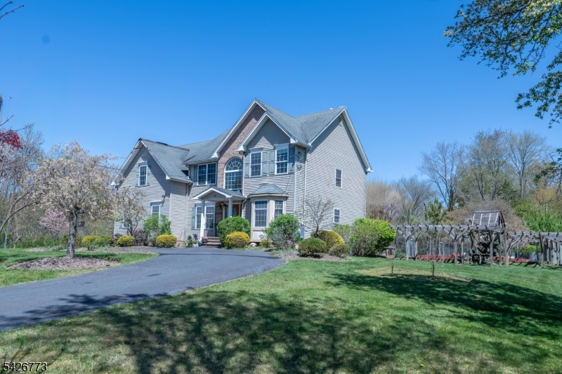 Green Vly Acres Sec 03 - Residential