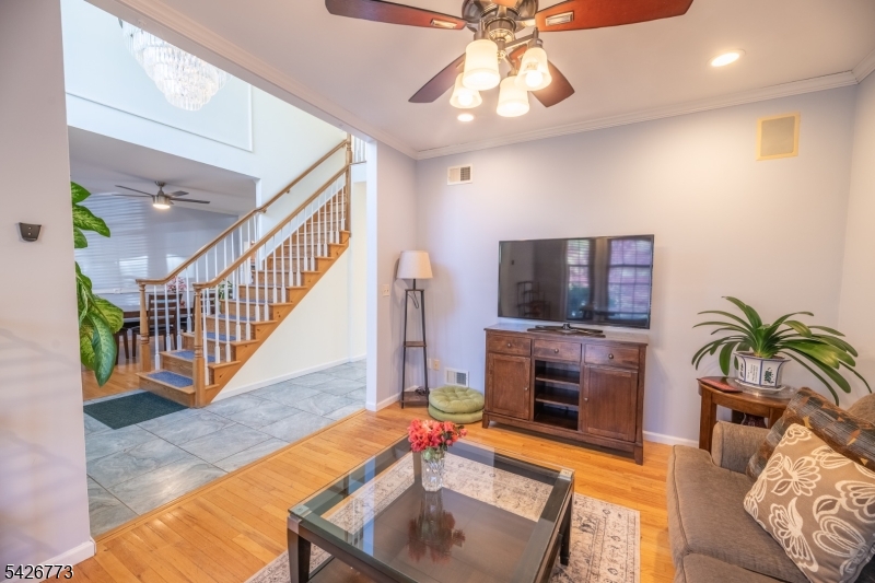 Green Vly Acres Sec 03 - Residential