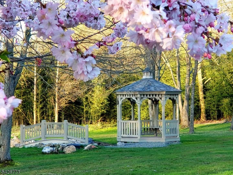 Green Vly Acres Sec 03 - Residential