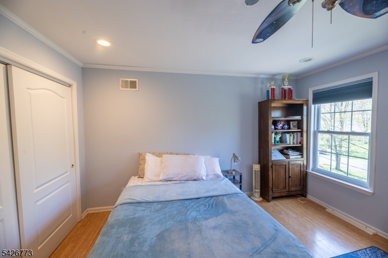 Green Vly Acres Sec 03 - Residential