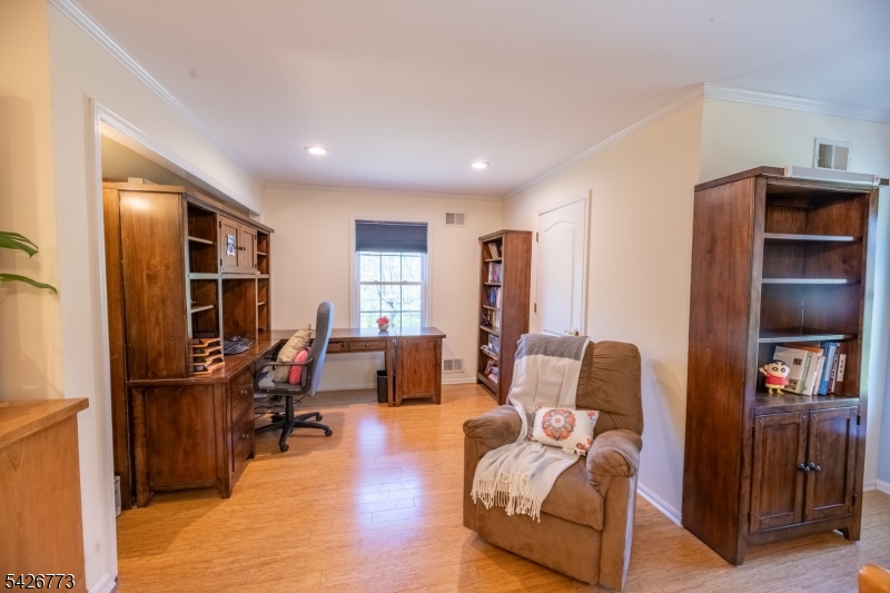 Green Vly Acres Sec 03 - Residential