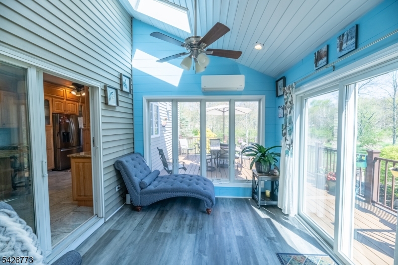 Green Vly Acres Sec 03 - Residential