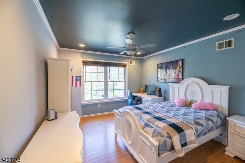 Green Vly Acres Sec 03 - Residential