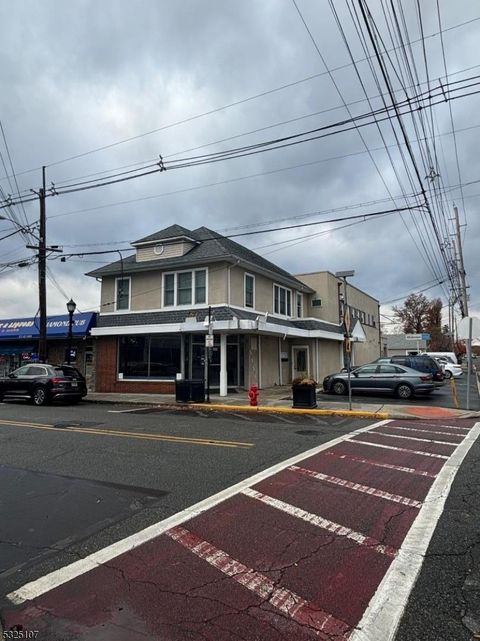 207 Diamond Bridge Ave Hawthorne Boro NJ 07506